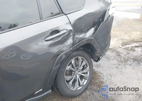 2022 Toyota Rav4 Xle Premium from USA, damaged, VIN 2T3B6RFV7NW034681